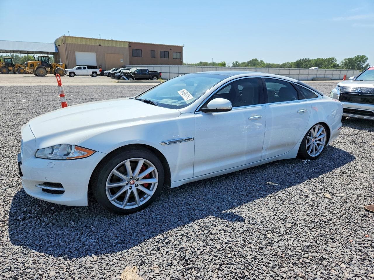 JAGUAR XJ