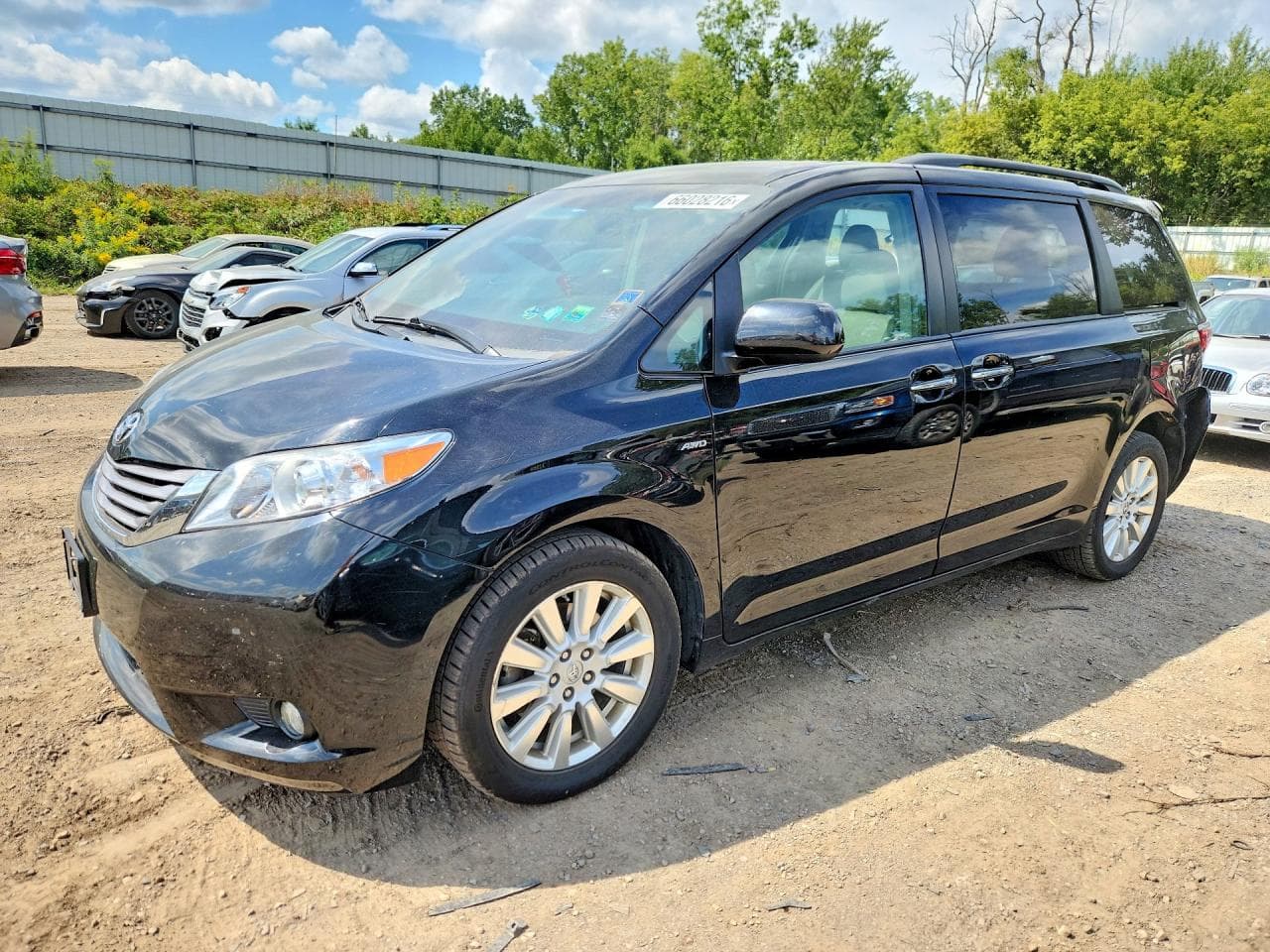 TOYOTA SIENNA