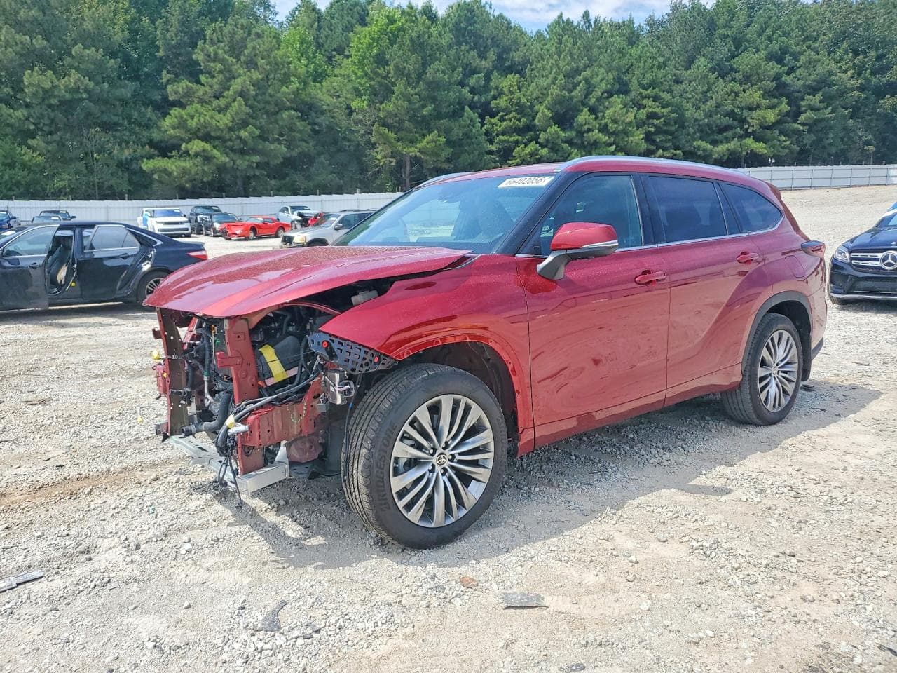 TOYOTA HIGHLANDER