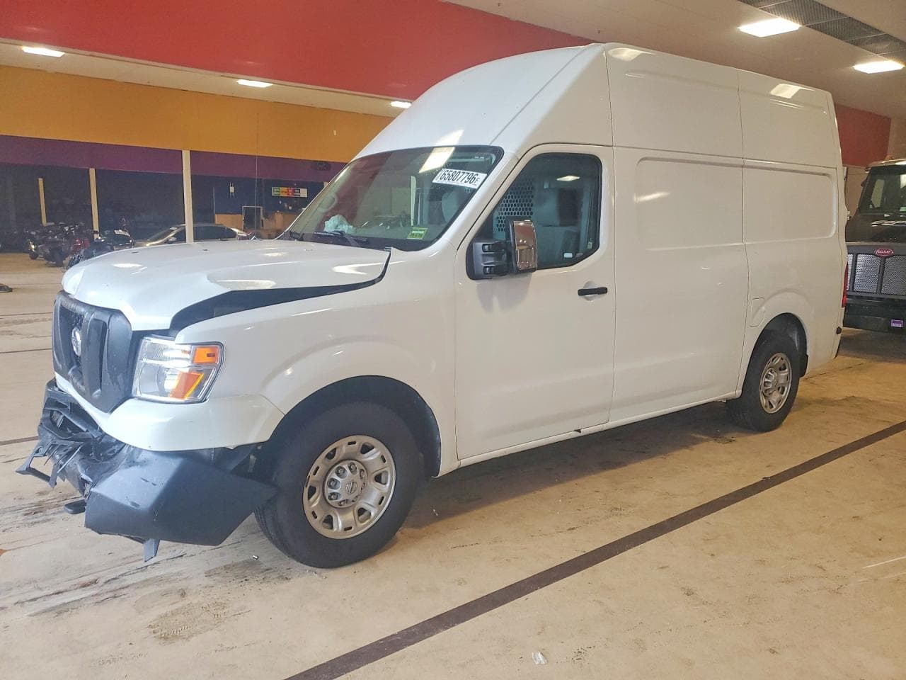 NISSAN NV