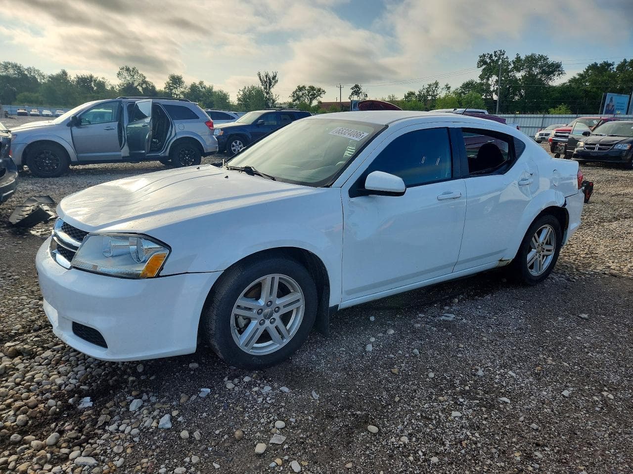 DODGE AVENGER