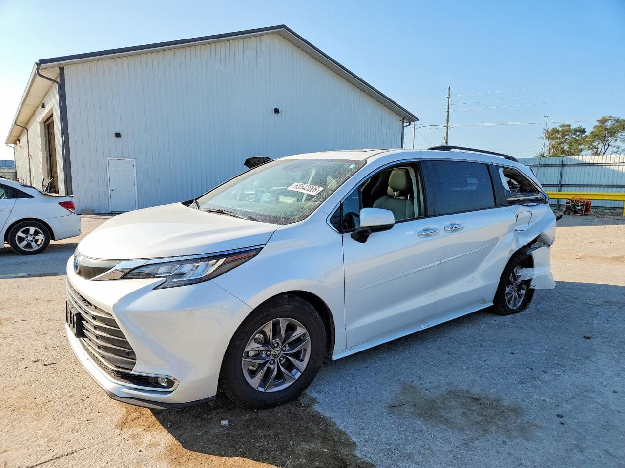 TOYOTA SIENNA