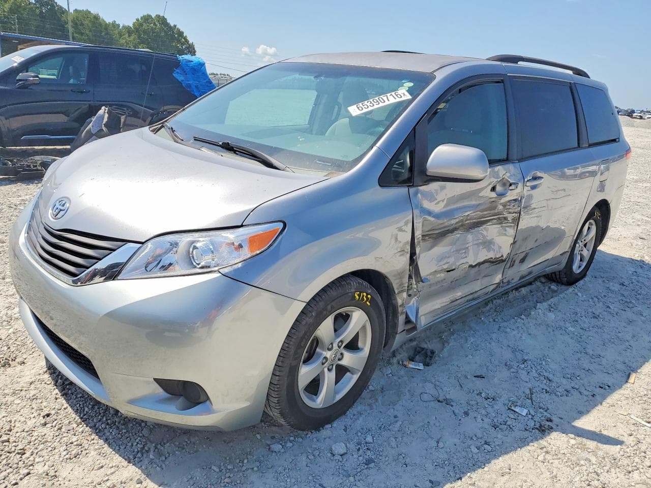TOYOTA SIENNA