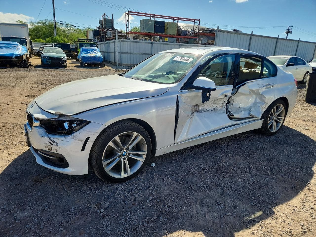 BMW 330