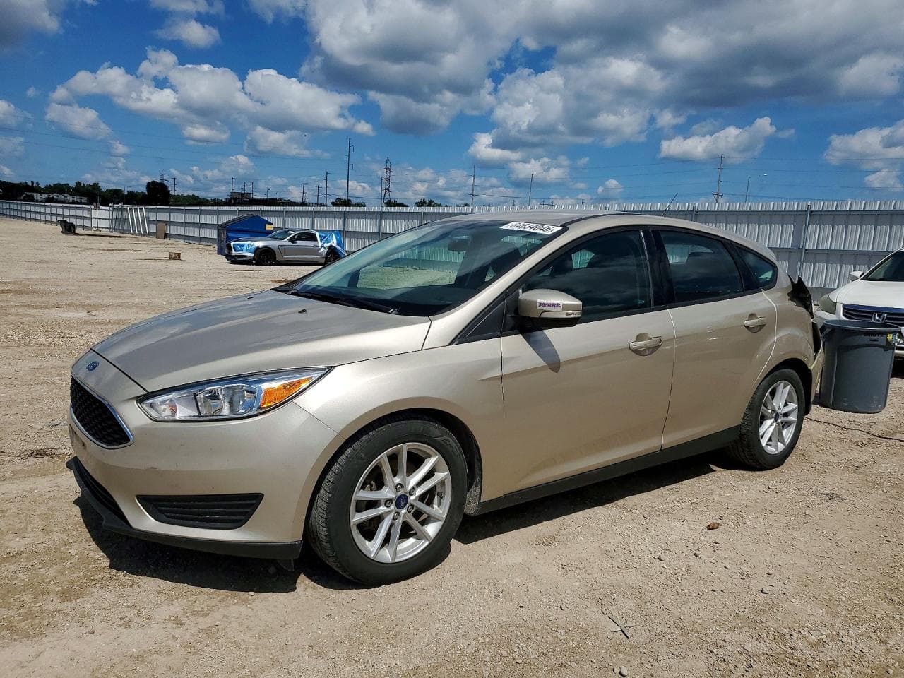 FORD FOCUS