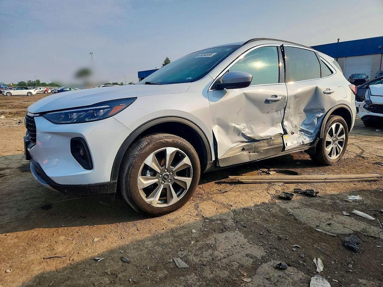 2025 FORD ESCAPE PLA