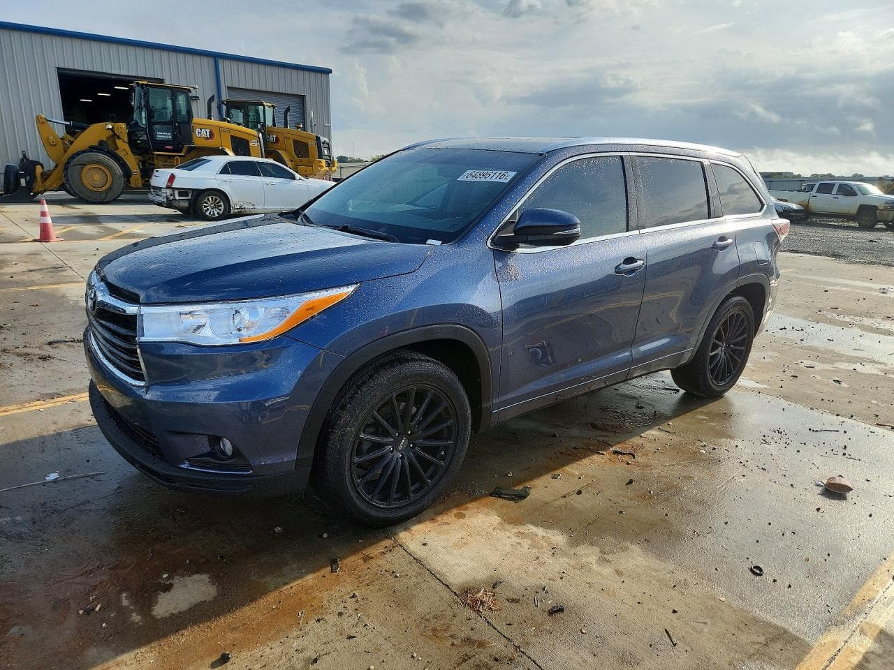 TOYOTA HIGHLANDER