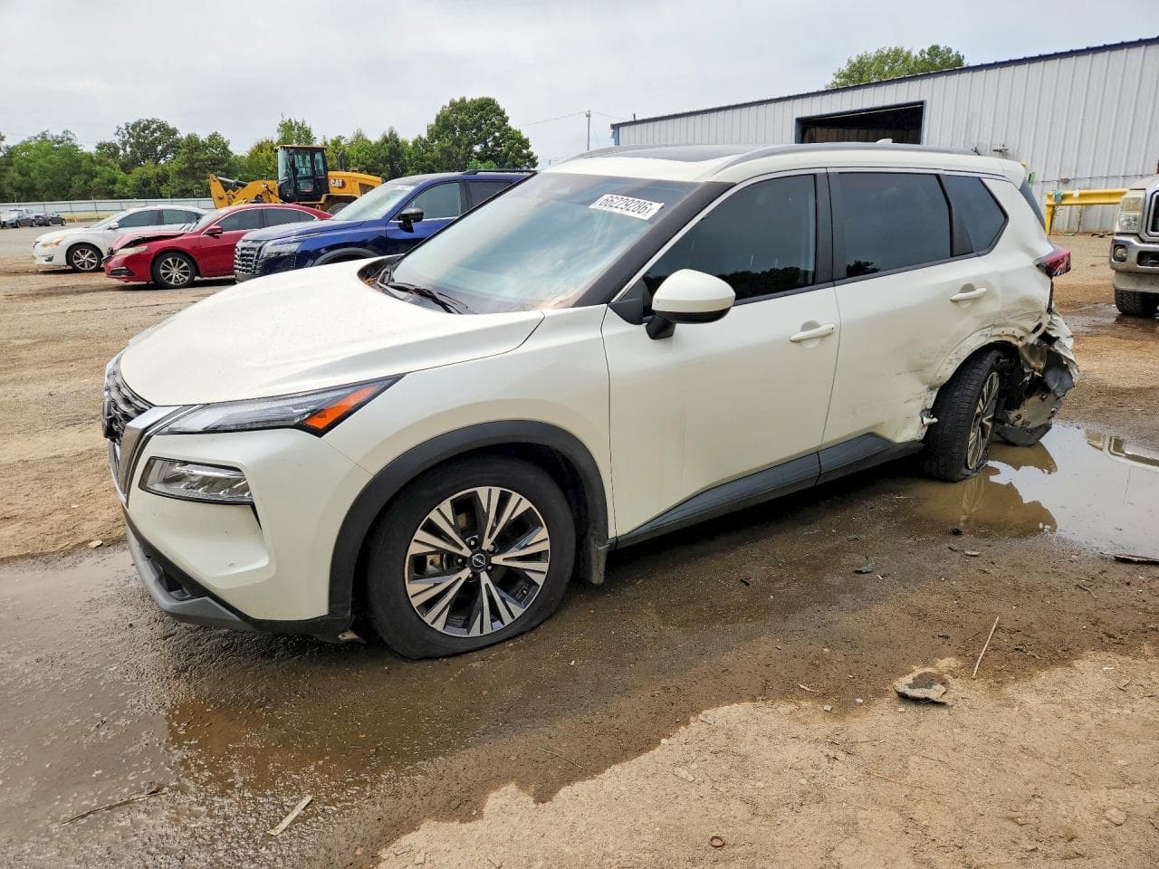 NISSAN ROGUE