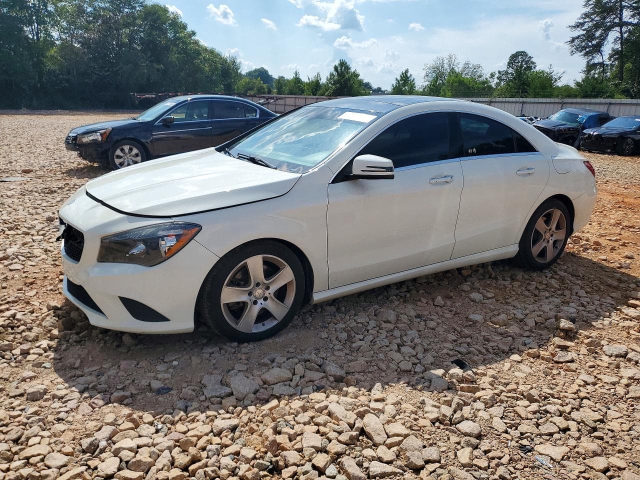 MERCEDES-BENZ CLA 250