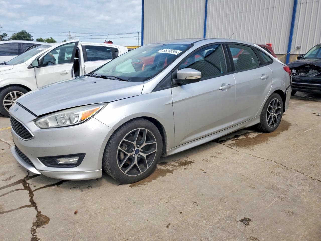 FORD FOCUS