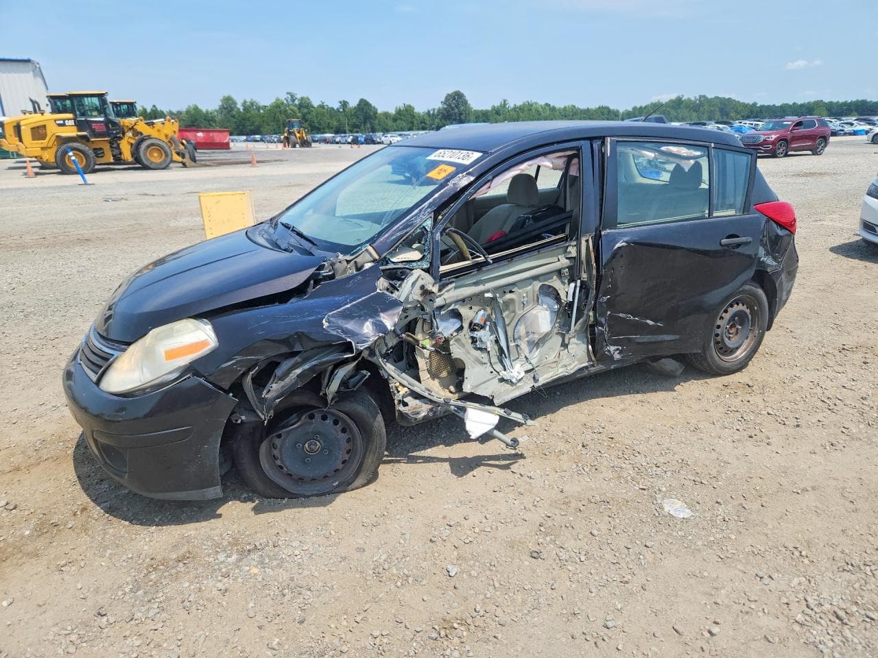 NISSAN VERSA