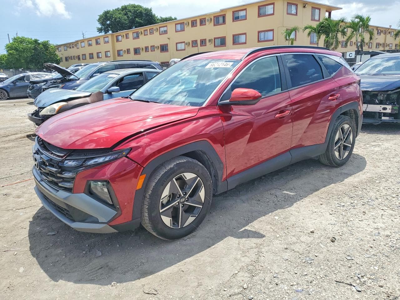 HYUNDAI TUCSON