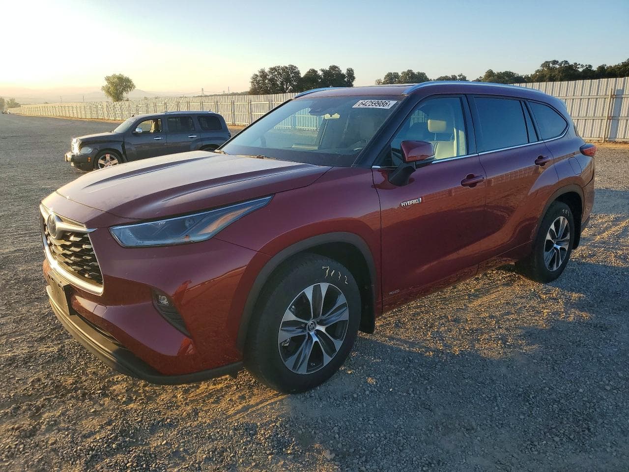 TOYOTA HIGHLANDER