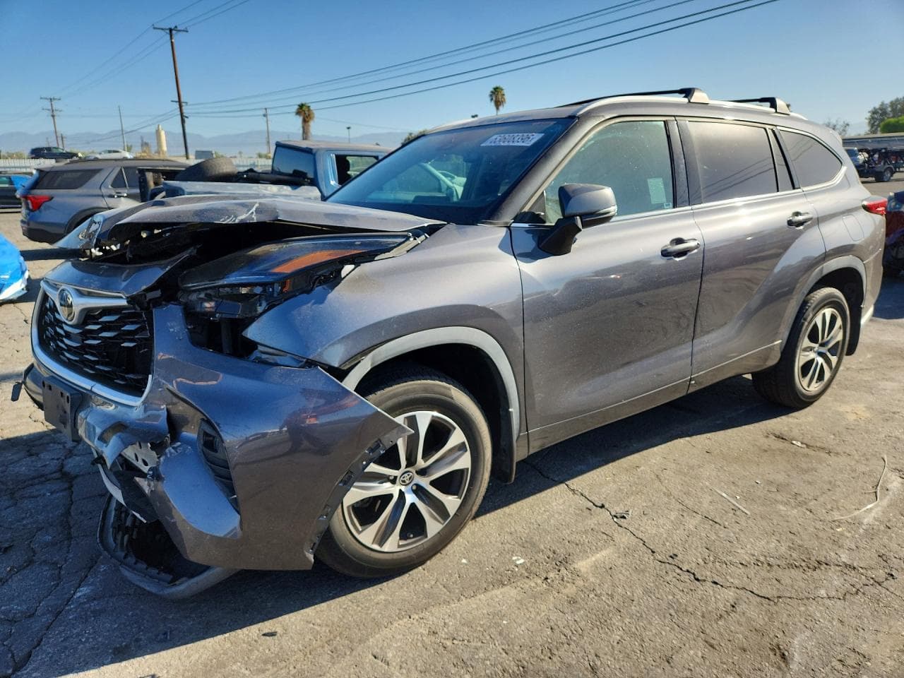TOYOTA HIGHLANDER