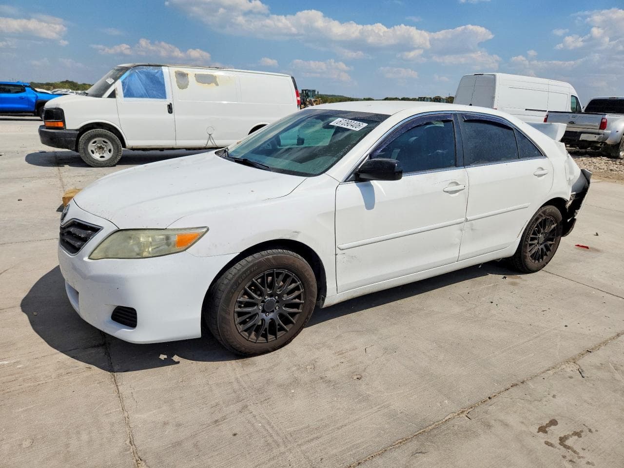 TOYOTA CAMRY