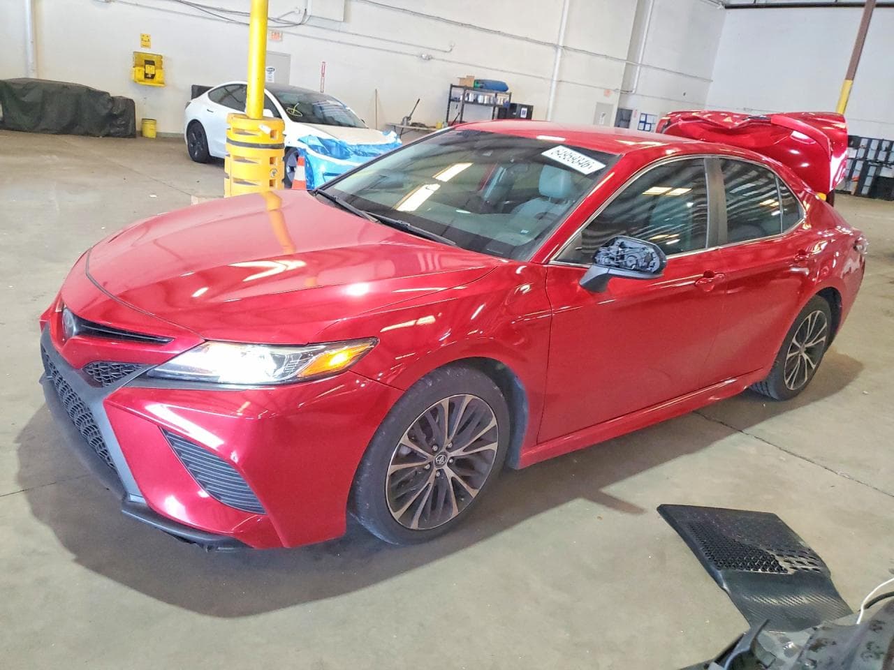 TOYOTA CAMRY