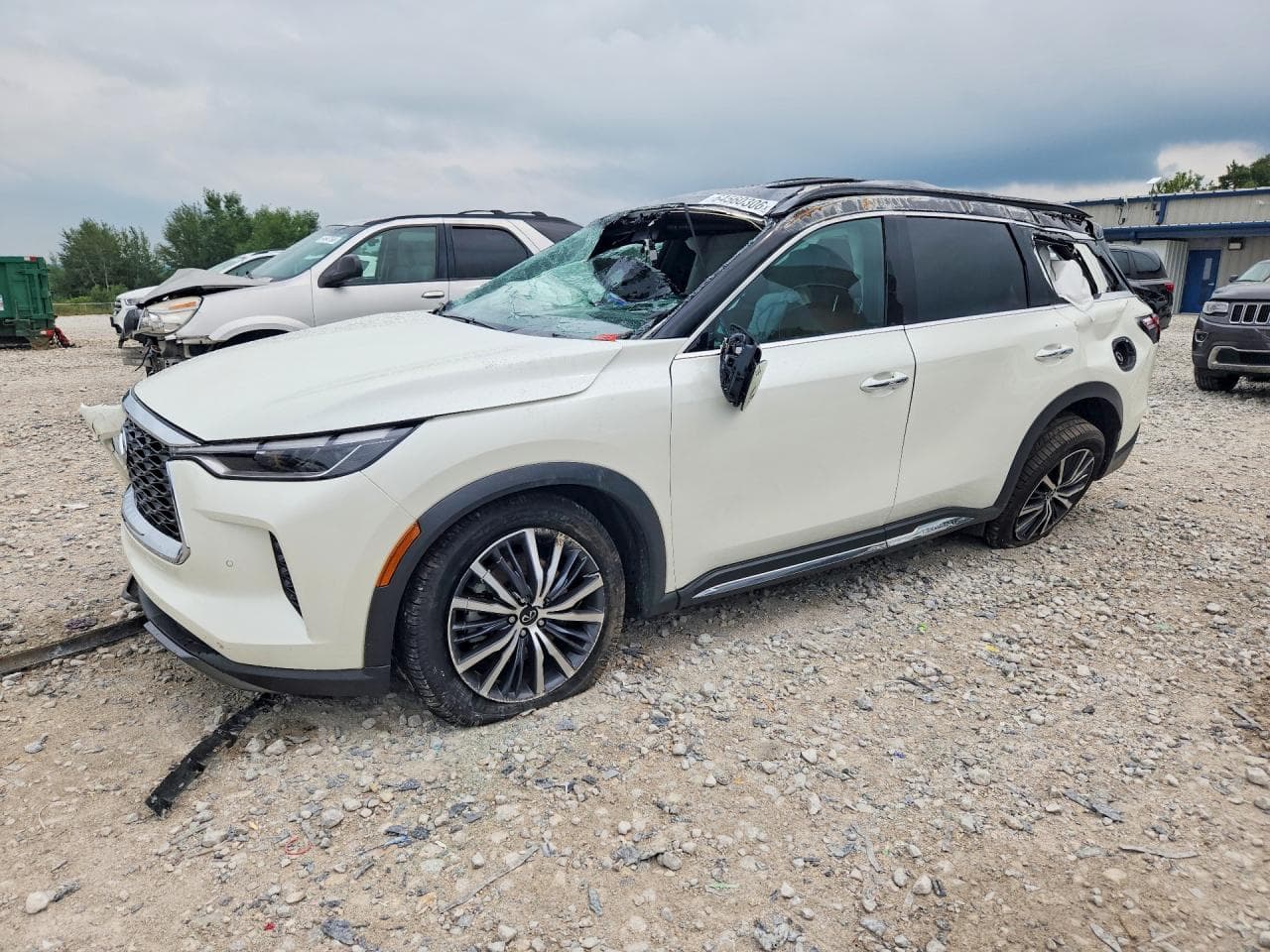 INFINITI QX60