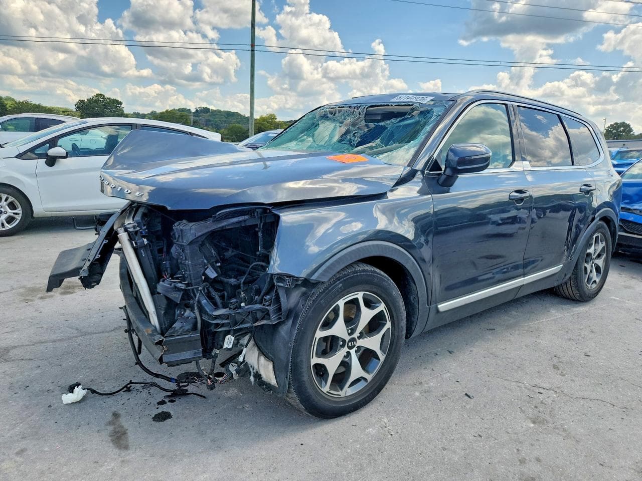 KIA TELLURIDE