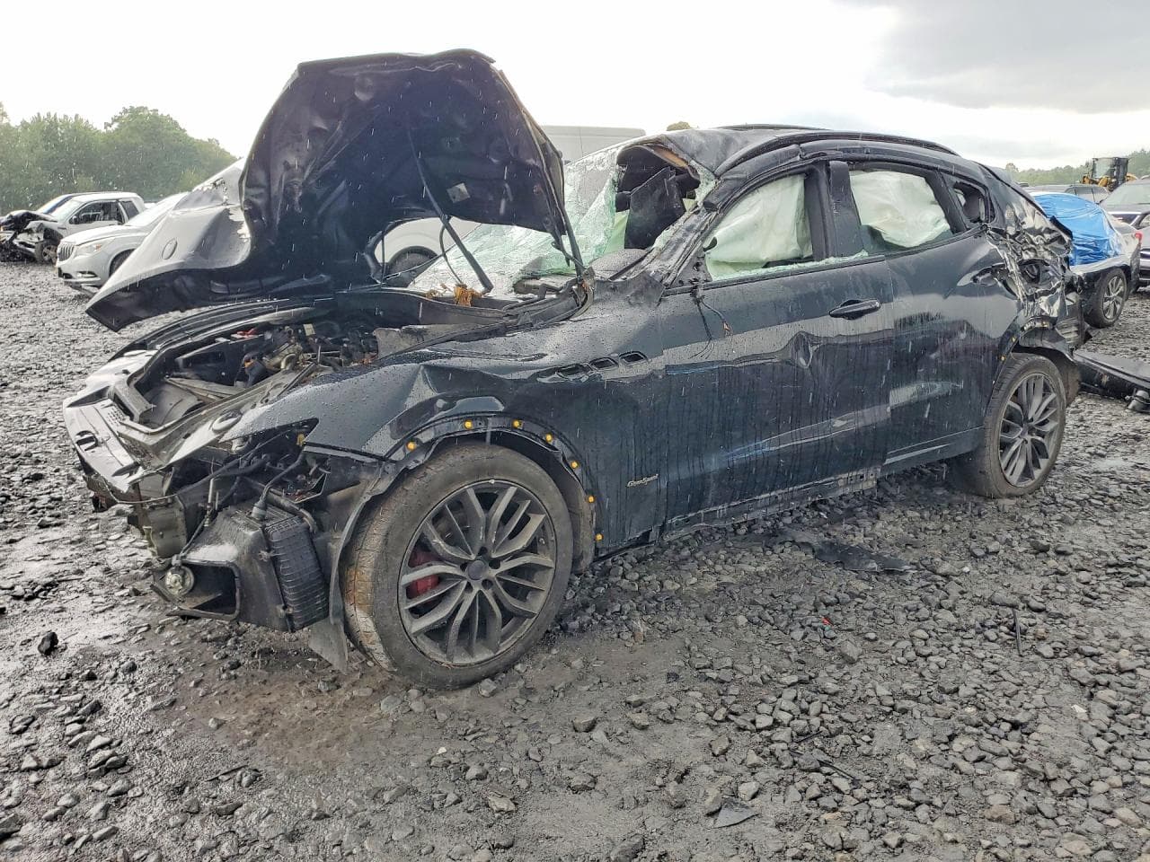 MASERATI LEVANTE