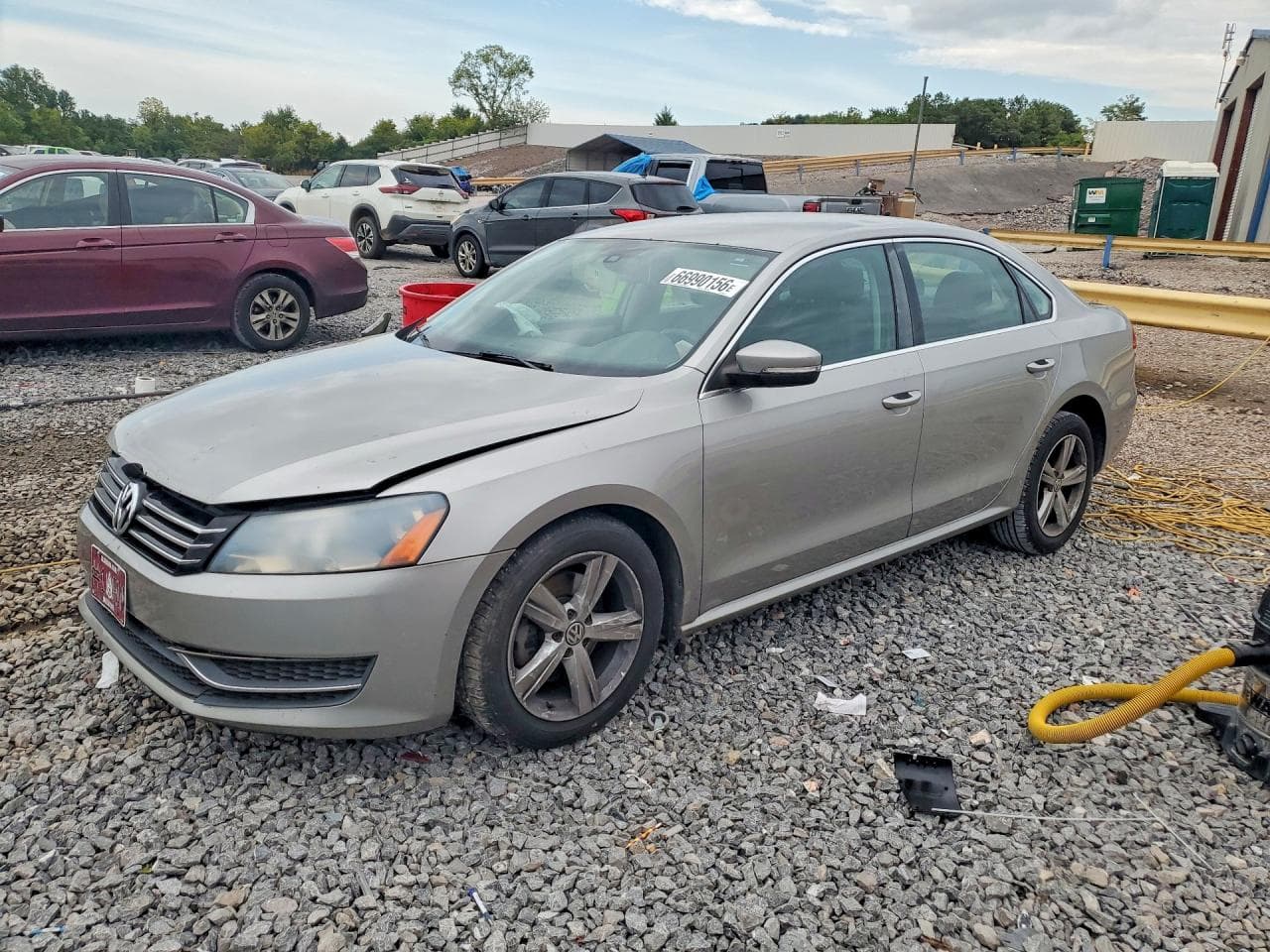 VOLKSWAGEN PASSAT