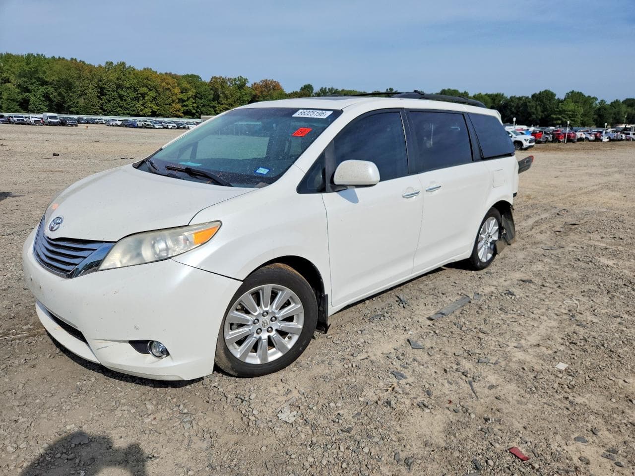 TOYOTA SIENNA