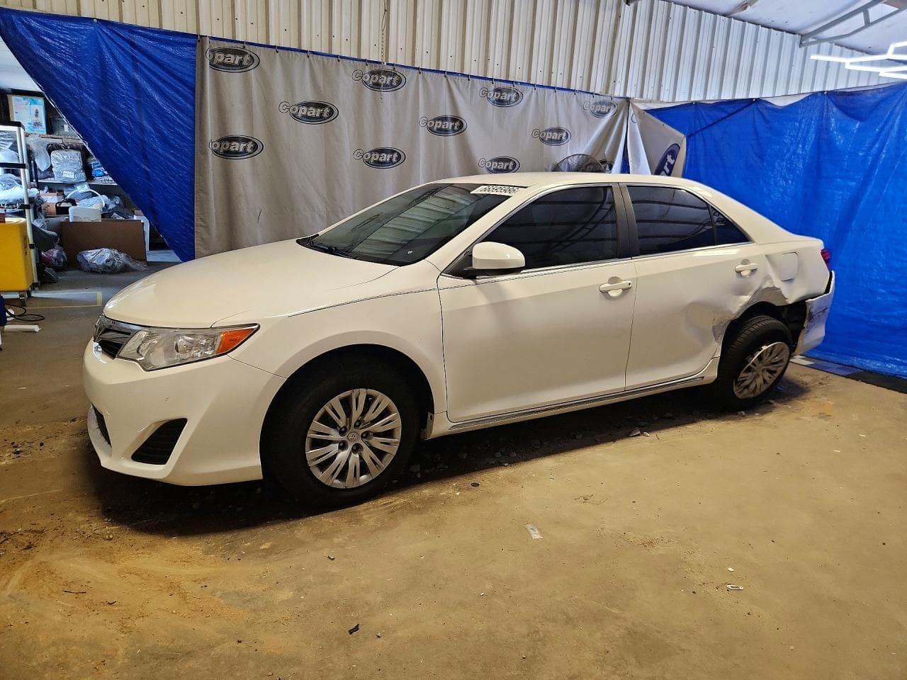 TOYOTA CAMRY