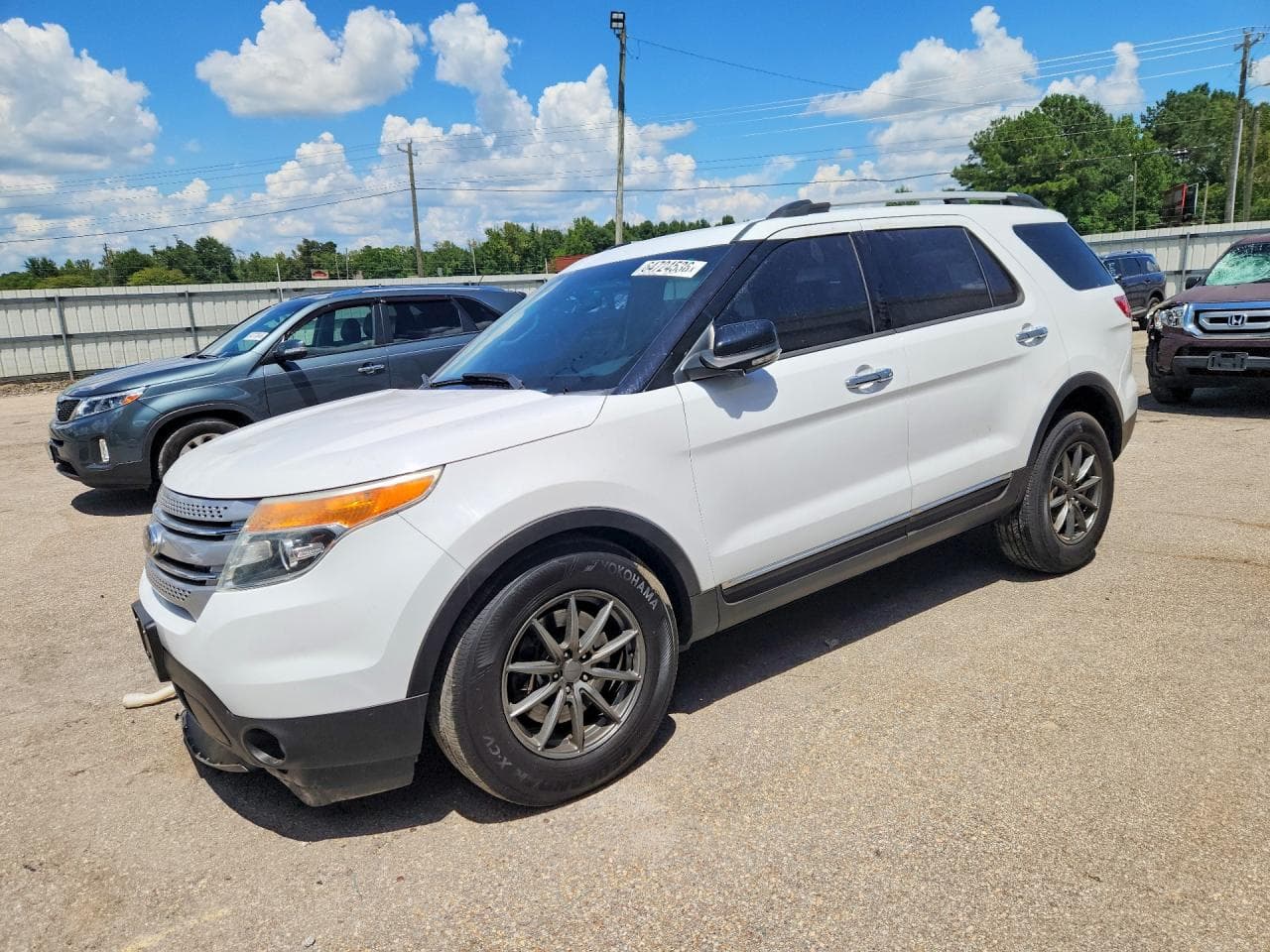 FORD EXPLORER