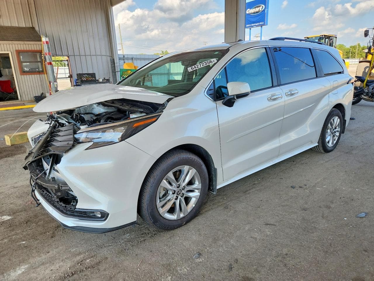 TOYOTA SIENNA