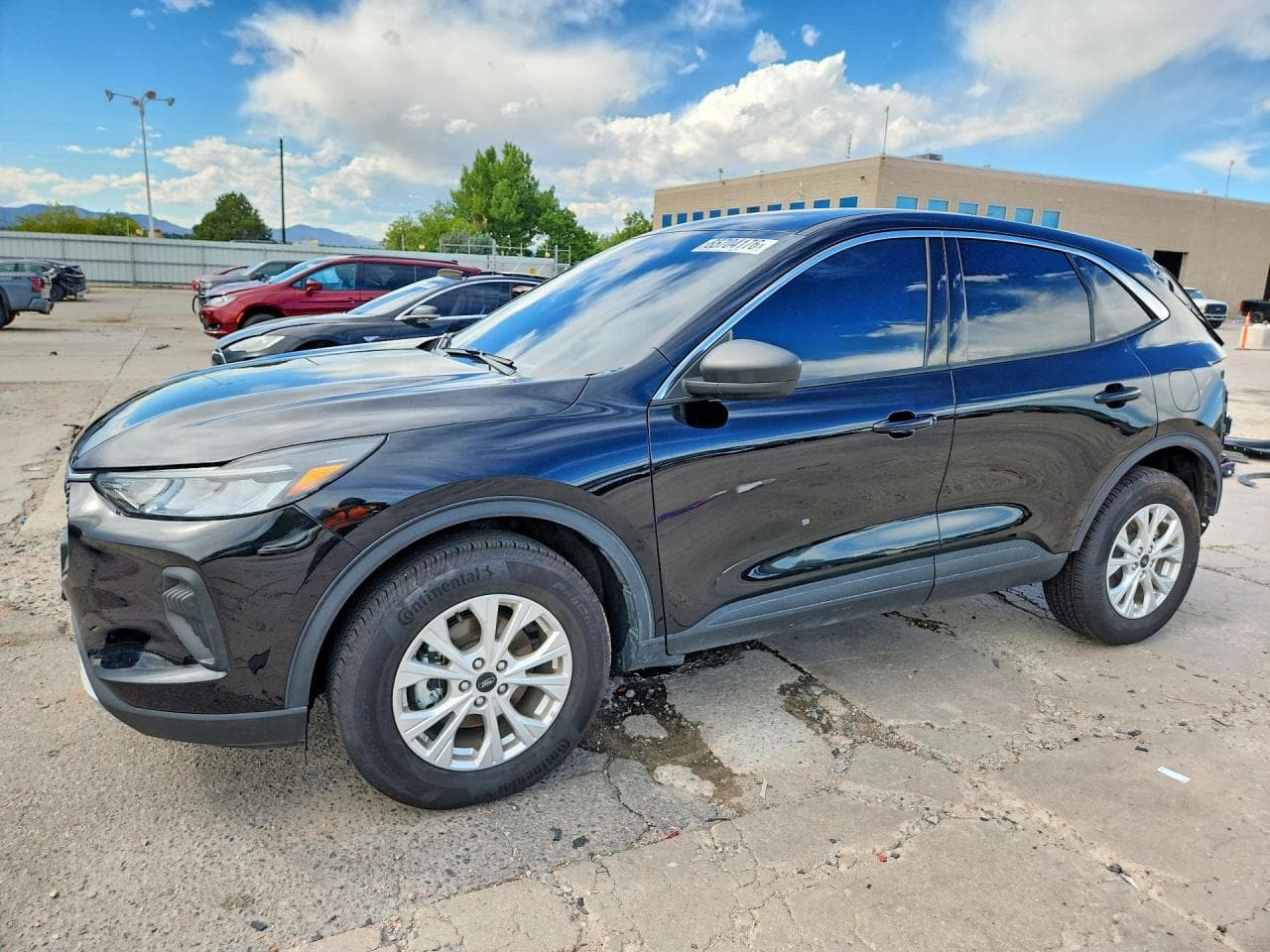 FORD ESCAPE