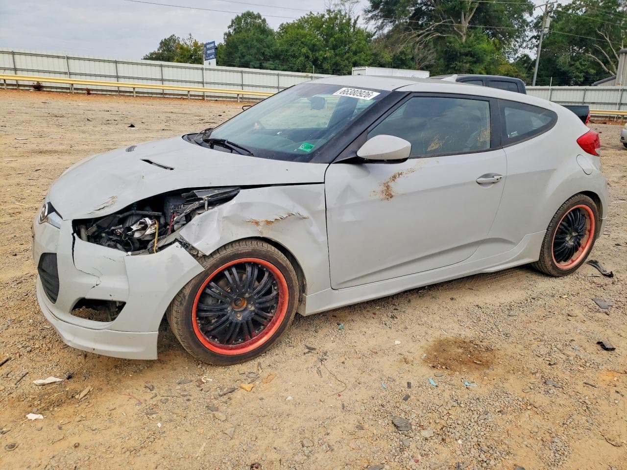 HYUNDAI VELOSTER