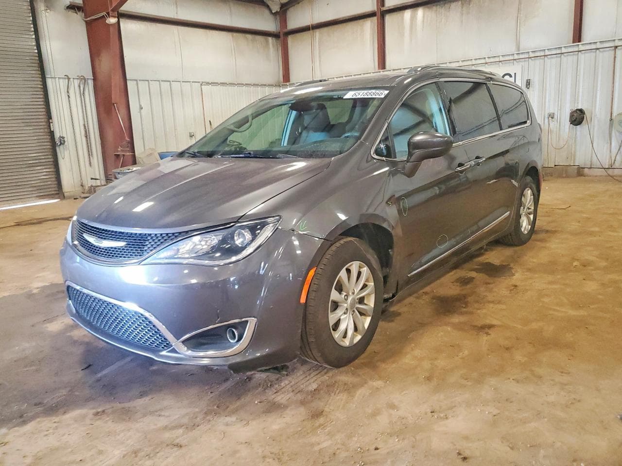 CHRYSLER PACIFICA