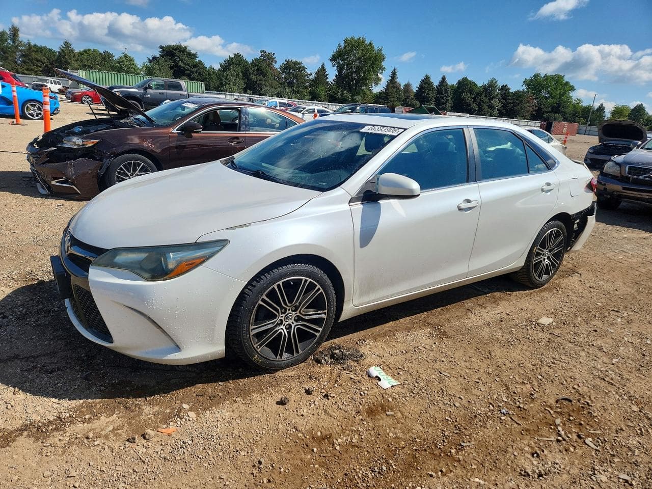 TOYOTA CAMRY