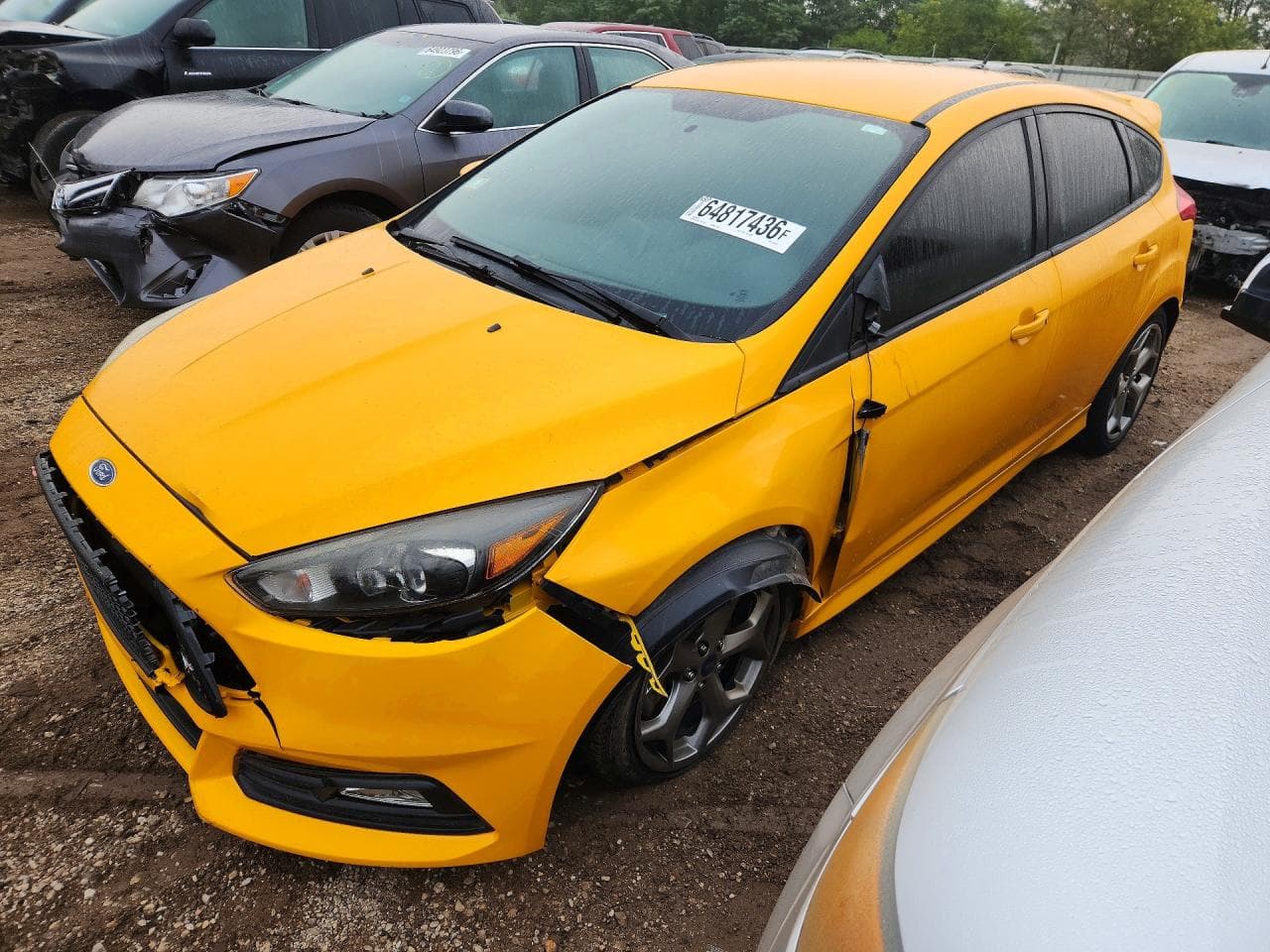FORD FOCUS
