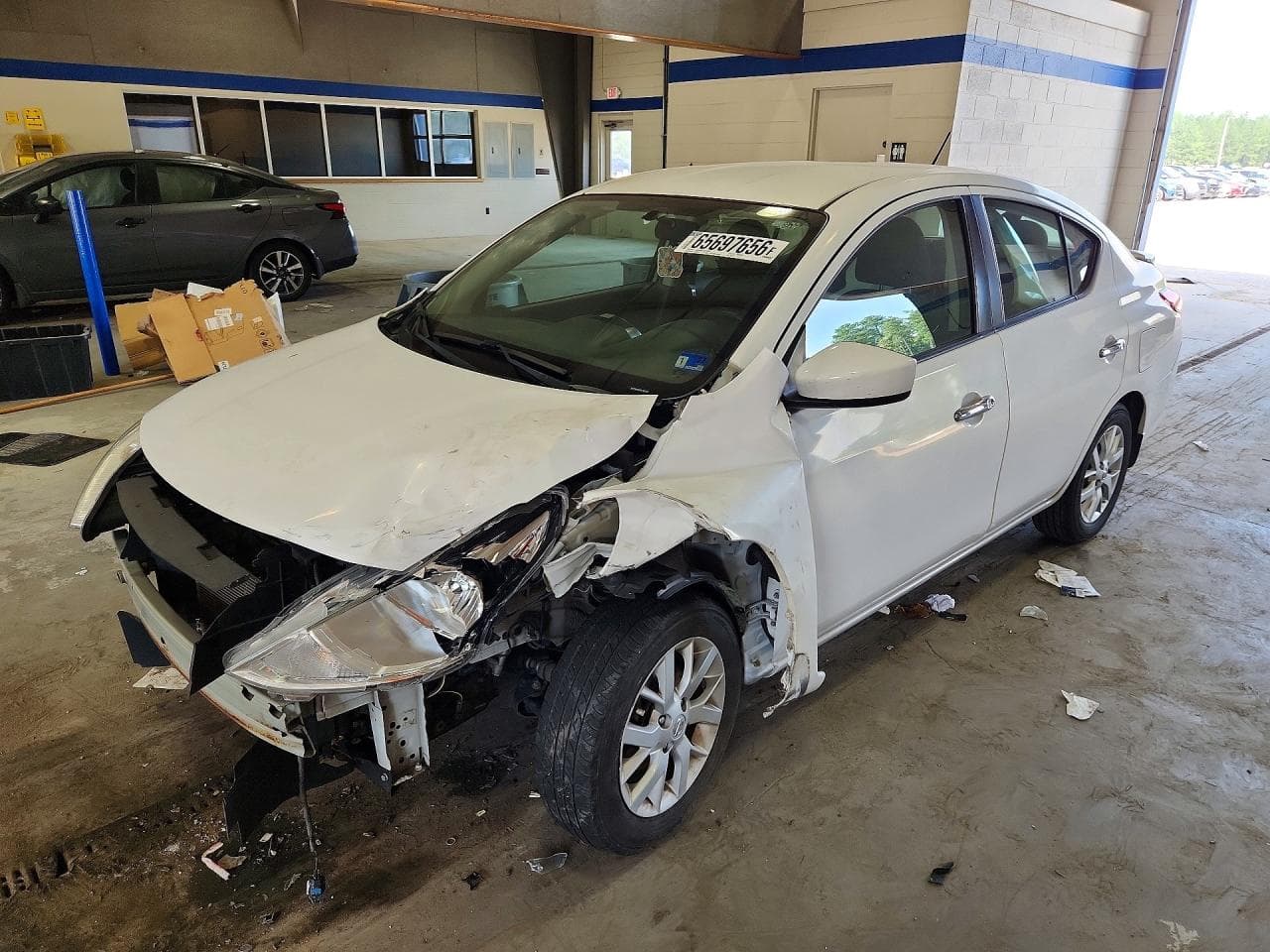NISSAN VERSA