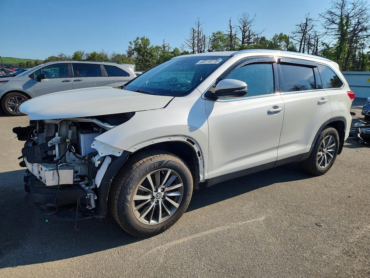 2019 TOYOTA HIGHLANDER