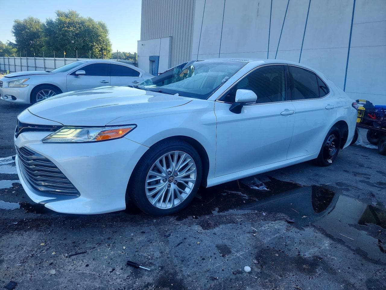 TOYOTA CAMRY