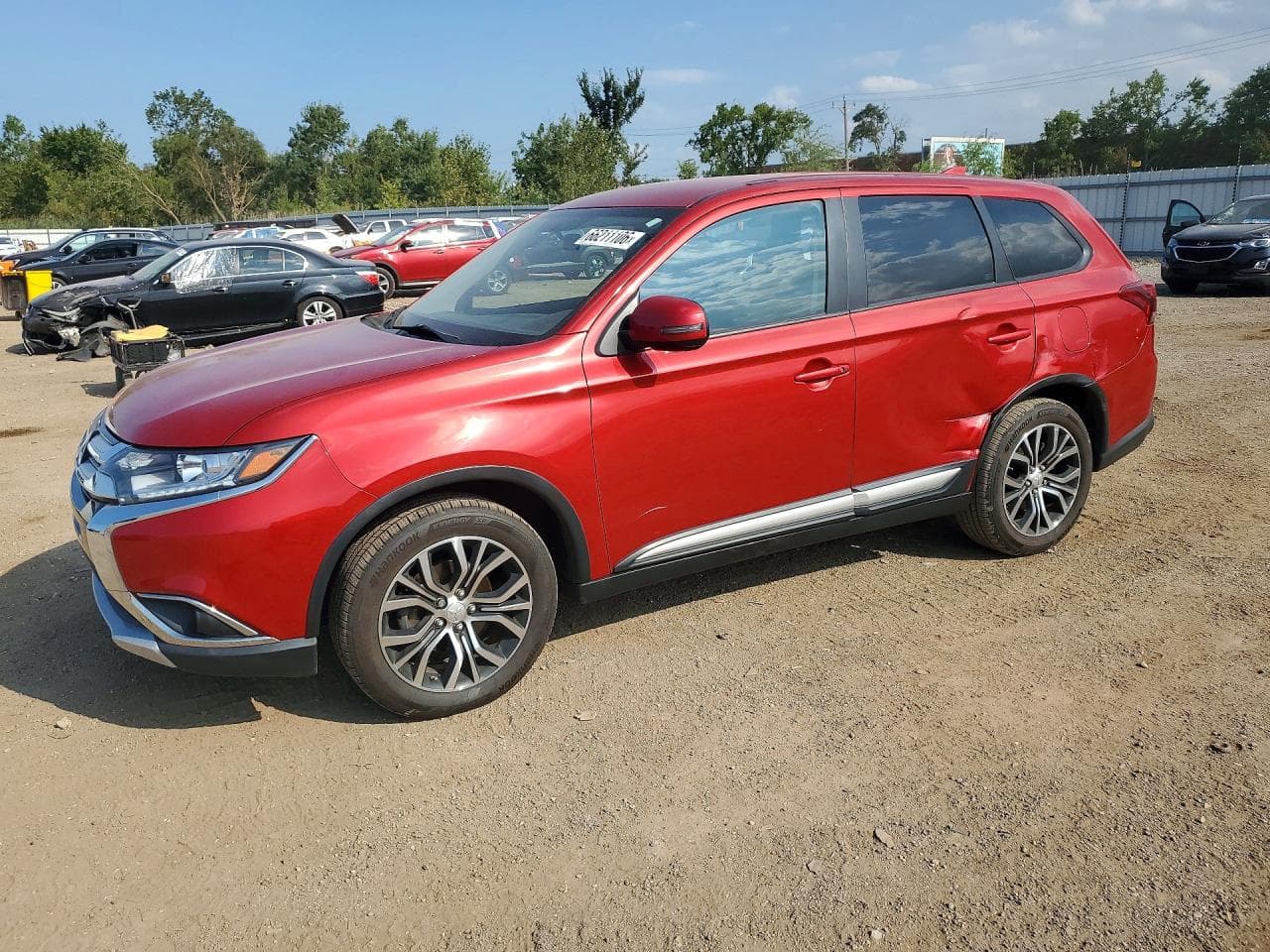 MITSUBISHI OUTLANDER