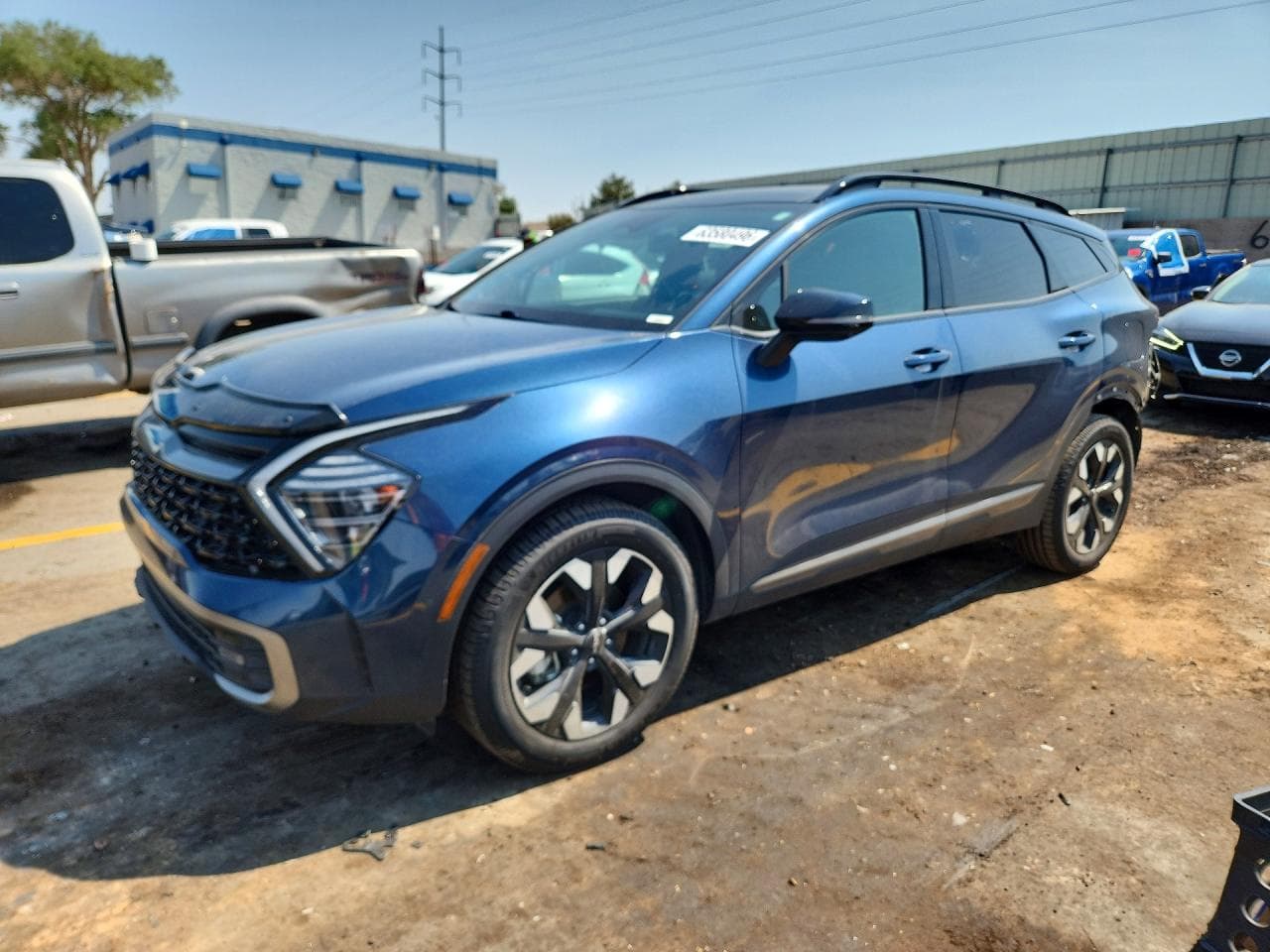 2023 KIA SPORTAGE X