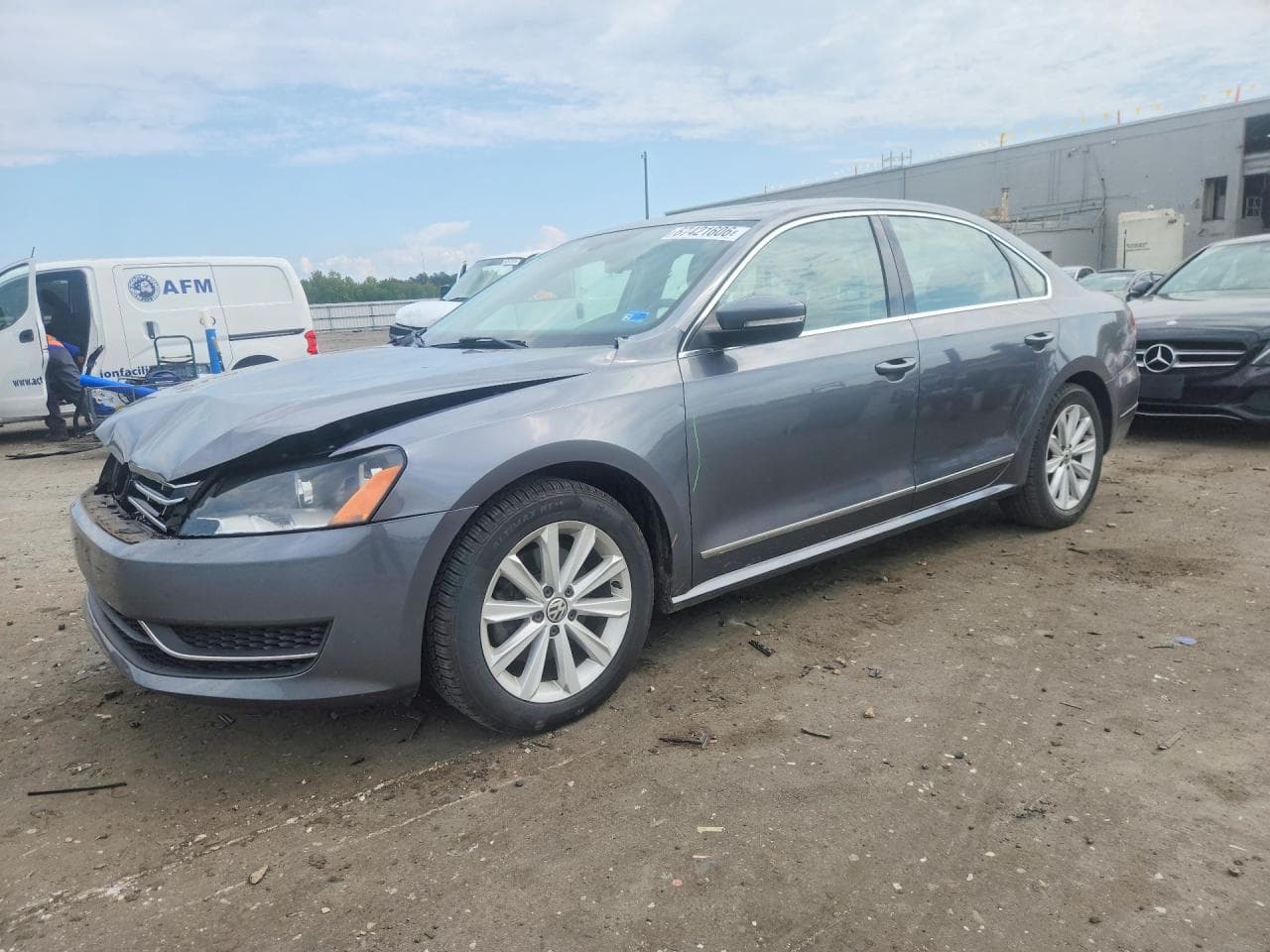 VOLKSWAGEN PASSAT