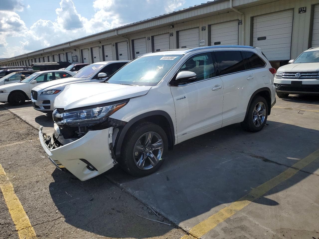 TOYOTA HIGHLANDER HYBRID