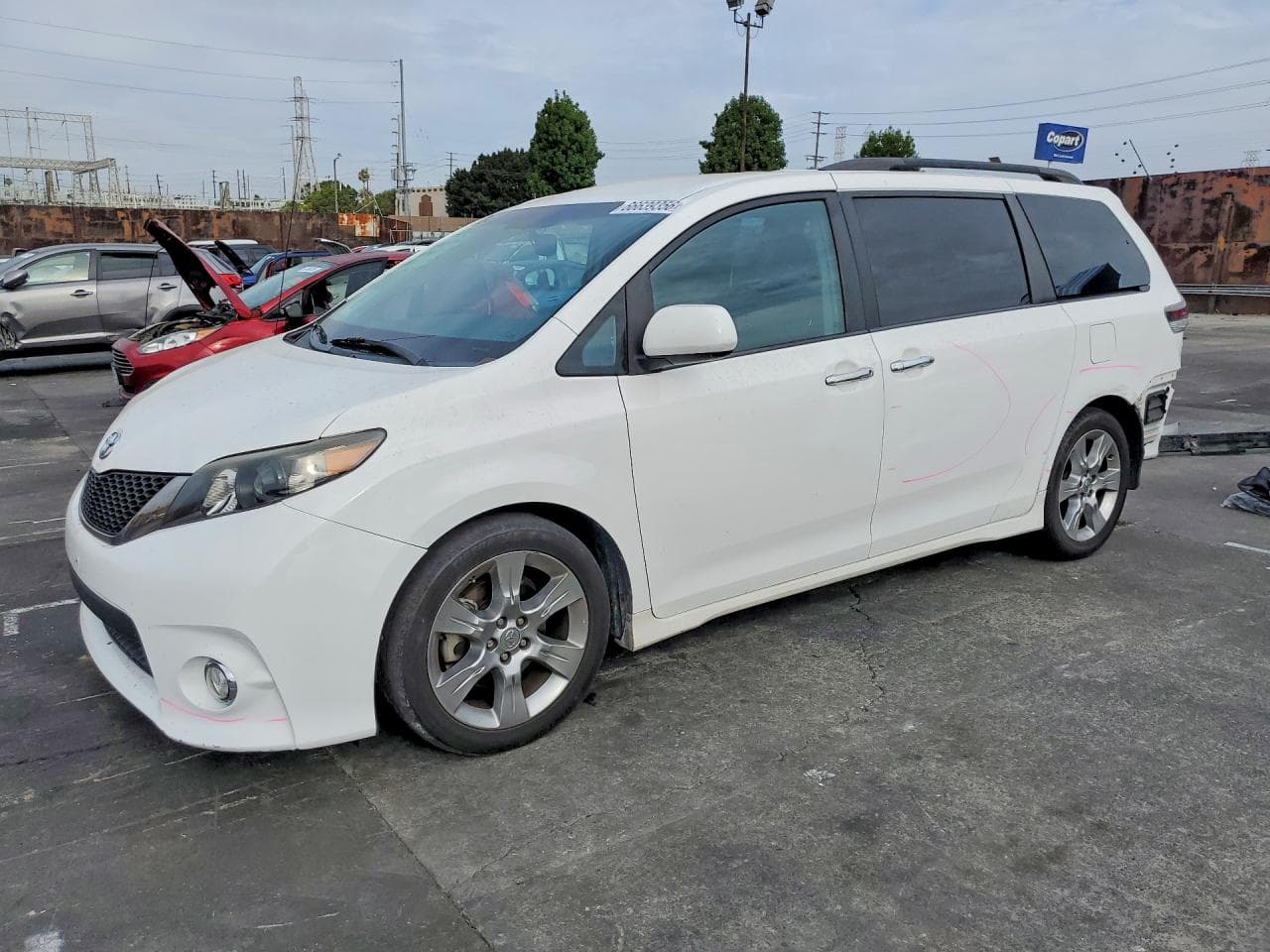 TOYOTA SIENNA