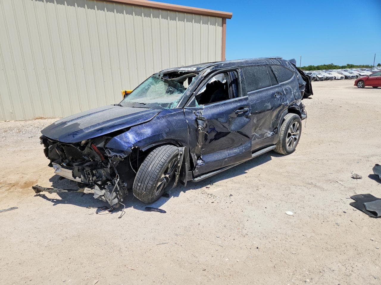 TOYOTA HIGHLANDER