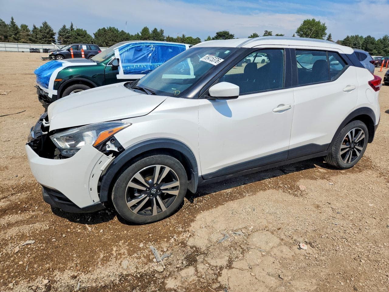 NISSAN KICKS