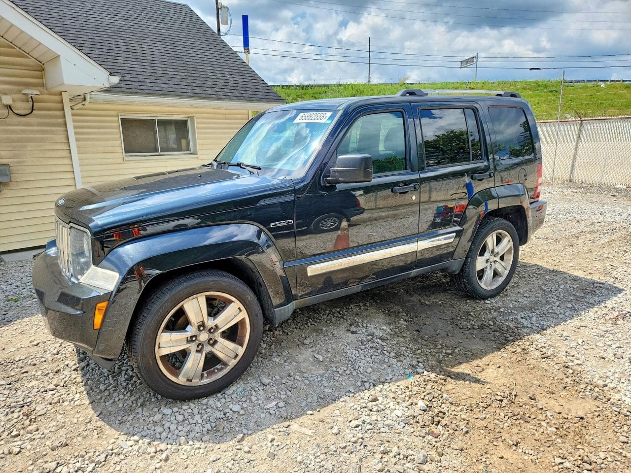2012 JEEP LIBERTY