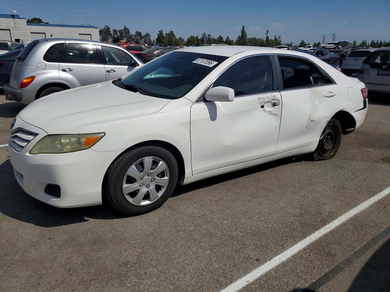 TOYOTA CAMRY