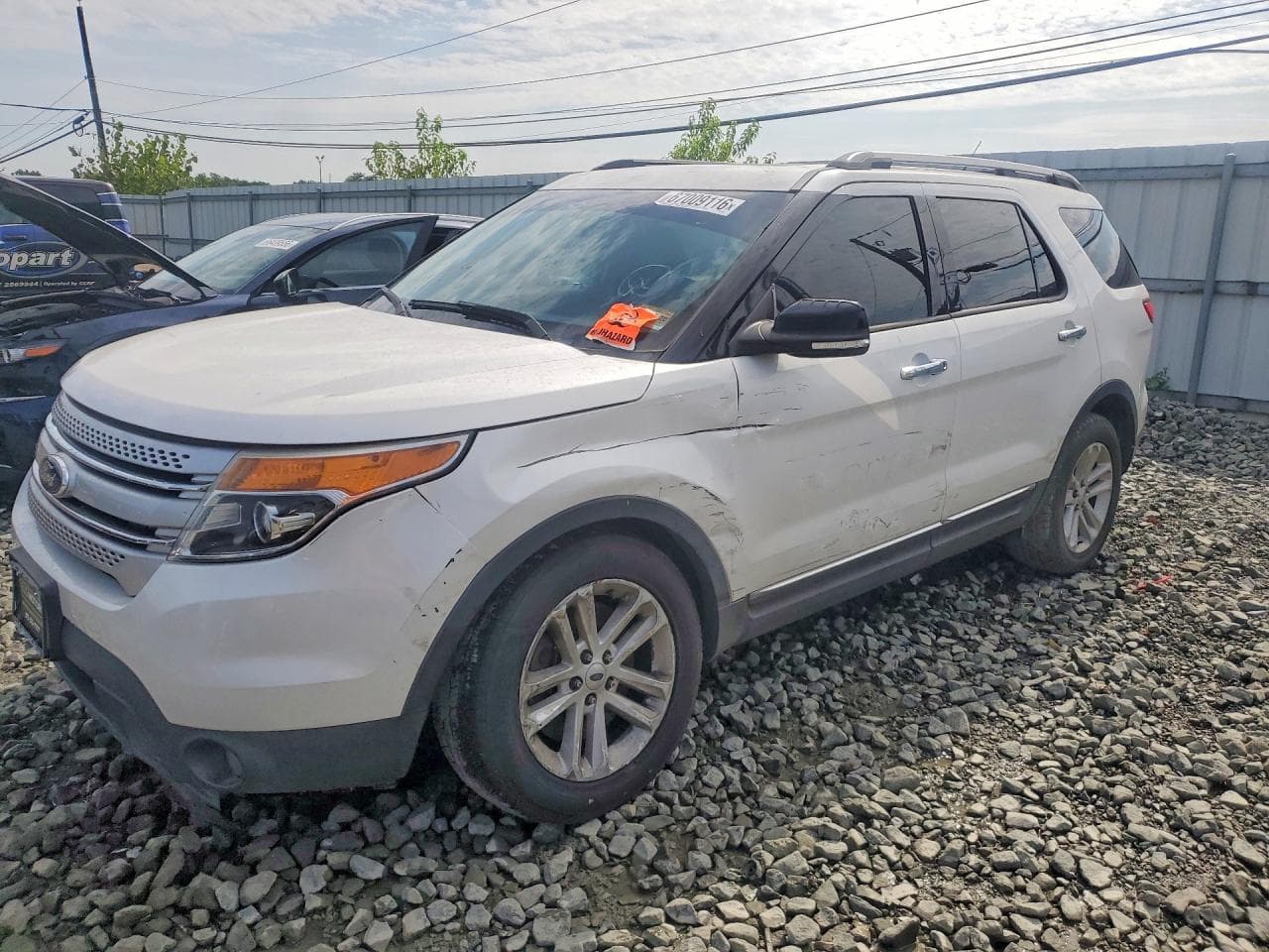 FORD EXPLORER