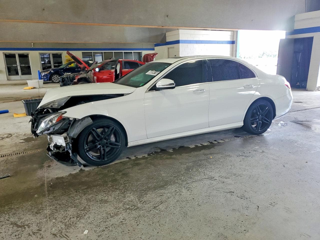 MERCEDES-BENZ E-CLASS