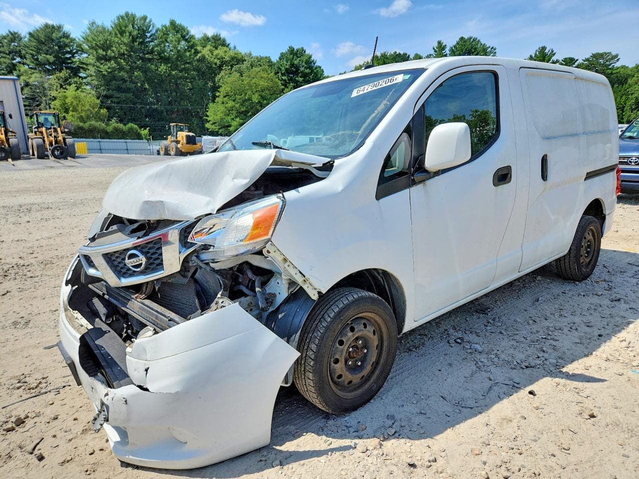 2014 NISSAN NV