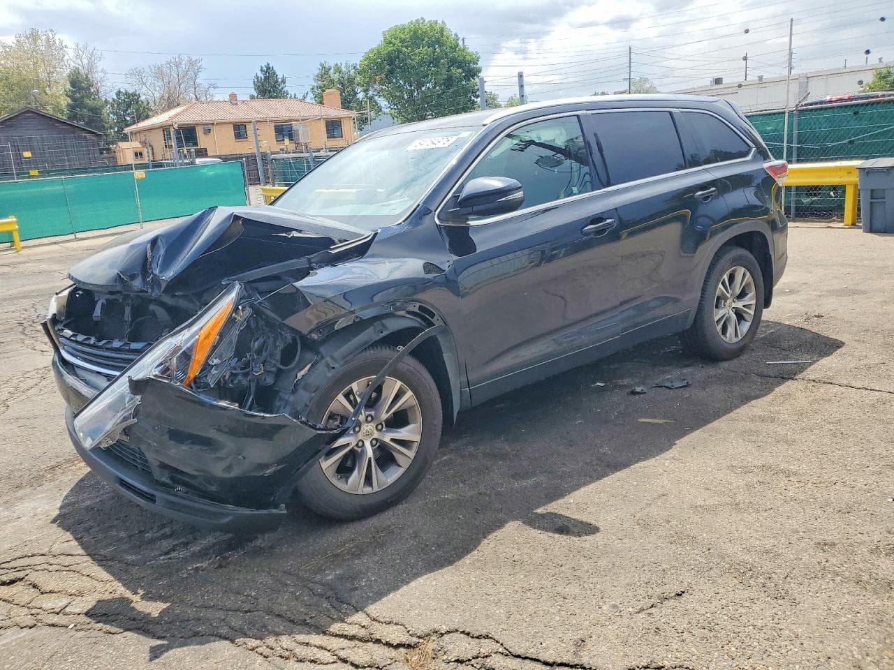 TOYOTA HIGHLANDER