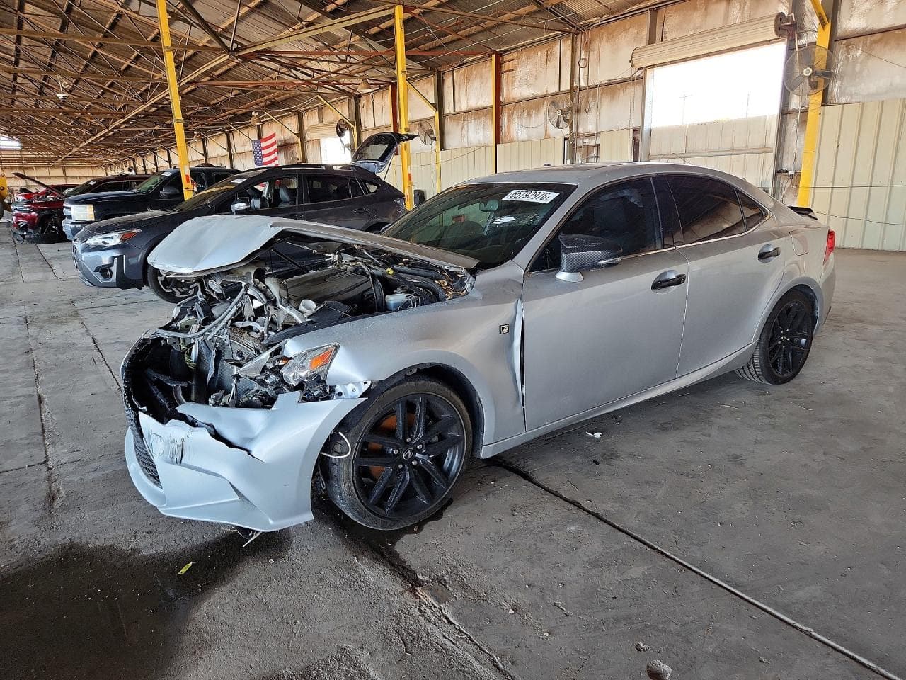 LEXUS IS
